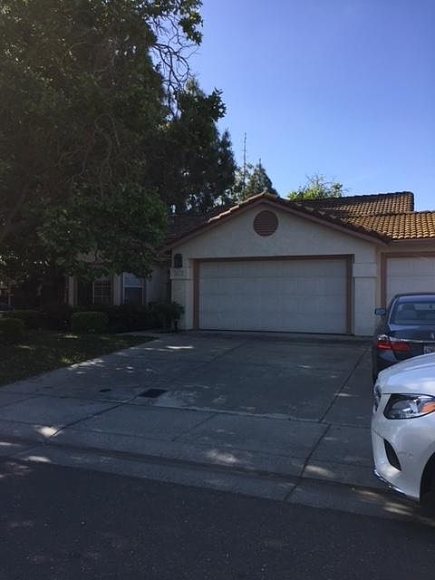 1st image of 10037 River Oaks Dr