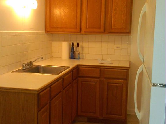 4th image of 7411 N Wolcott Ave APT 2E