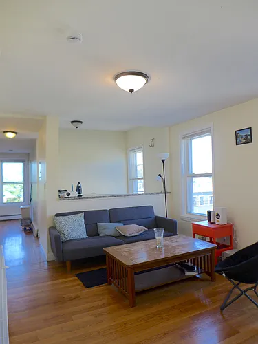 37 Wordsworth St Photo 1
