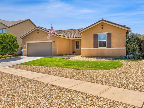 2nd image of 1516 Ivy Hatch Way