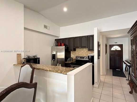 4th image of 13431 SW 16th Ln