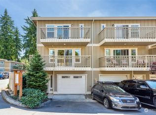 7803 218th St SW APT A, Edmonds, WA 98026