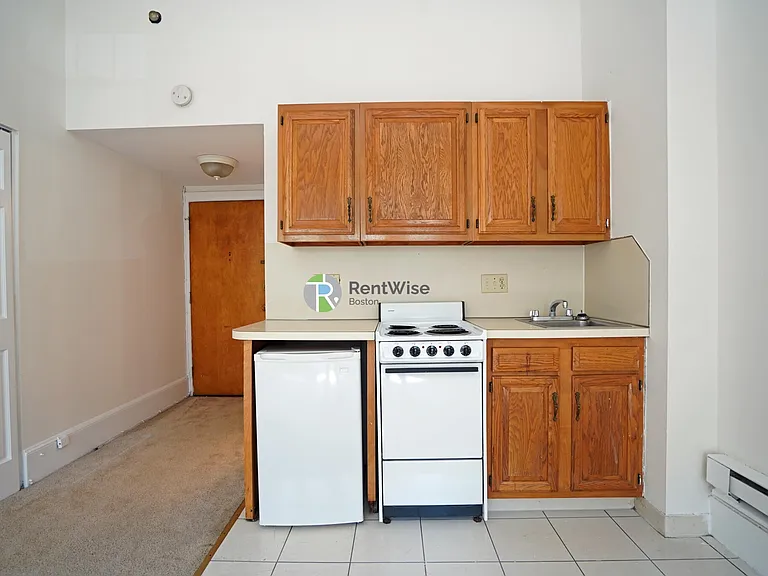 1223 Beacon St #105 — Photo 6