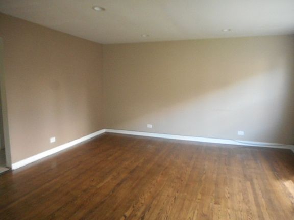 4th image of 1401 Silver Creek Ln