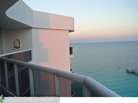 3rd image of 16711 Collins Ave APT 2901