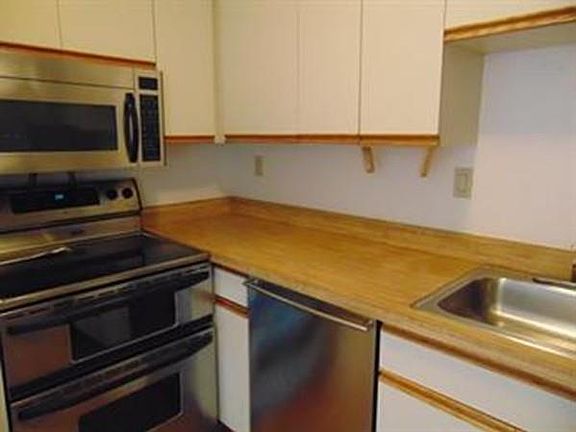 3rd image of 90 Quincy Shore Dr APT 511