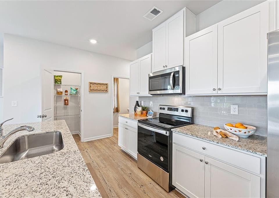1st image of 70 Founders Dr Lot 51