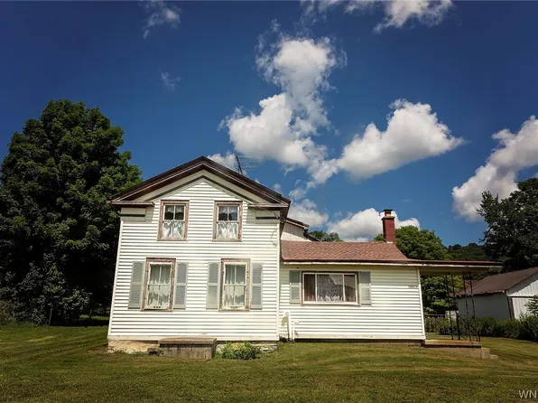 10012 Leon Rd, Cattaraugus, NY 14719