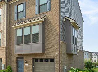 10313 Vista Meadow Way, Lanham, MD 20706