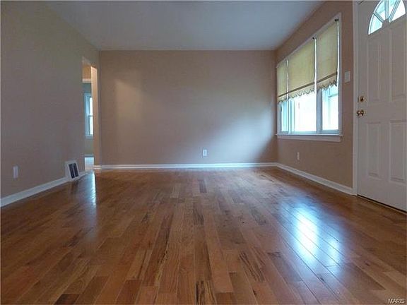 3rd image of 4314 Boswell Ave