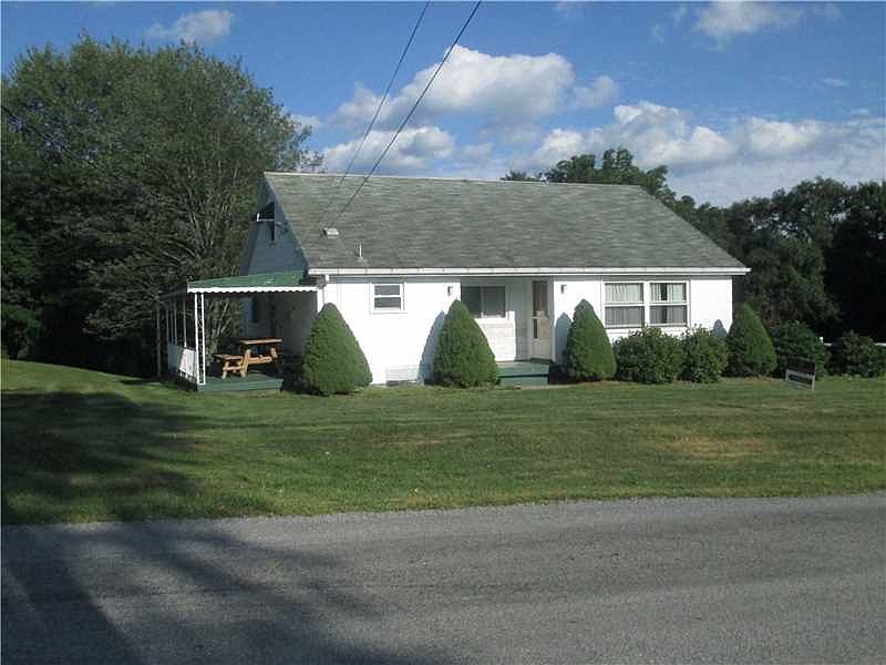 1st image of 117 N Fairview Main St