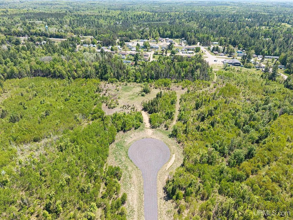 1st image of 784 Legion Dr