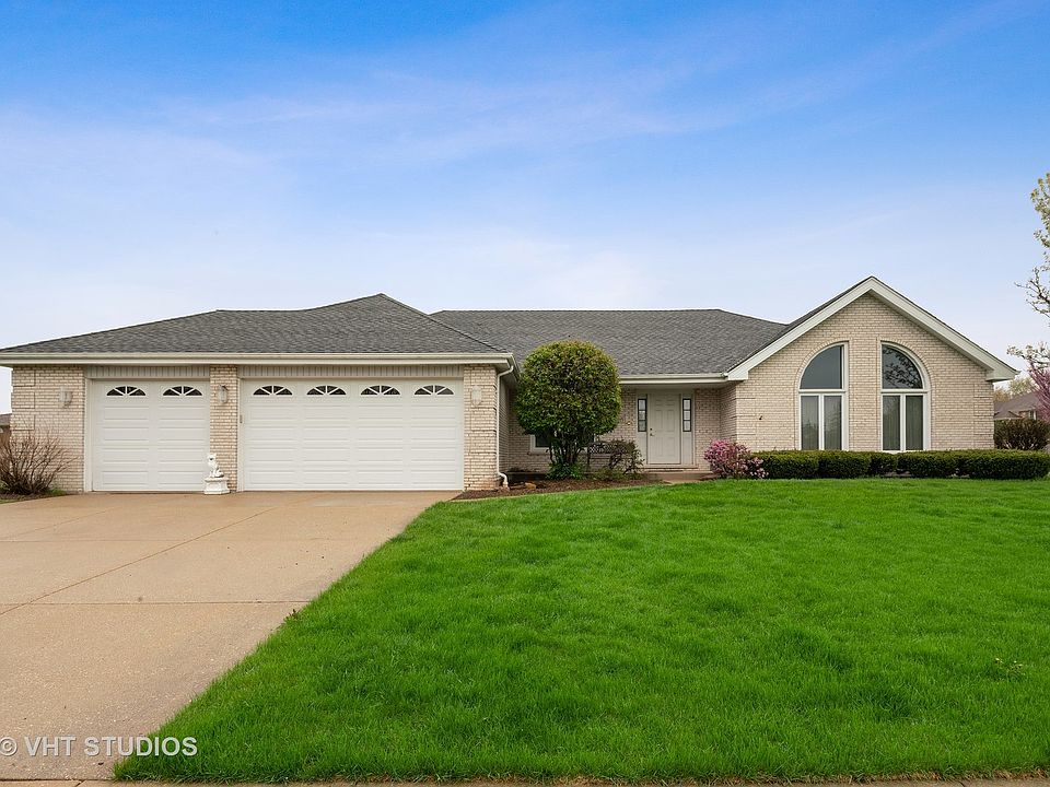 1st image of 14415 S Saddle Brook Ln