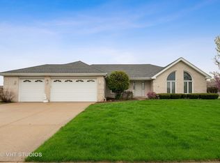 14415 S Saddle Brook Ln, Homer Glen, IL 60491