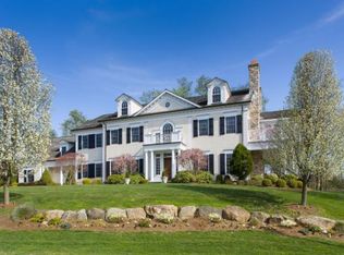 9 Cedar Ln, Purchase, NY