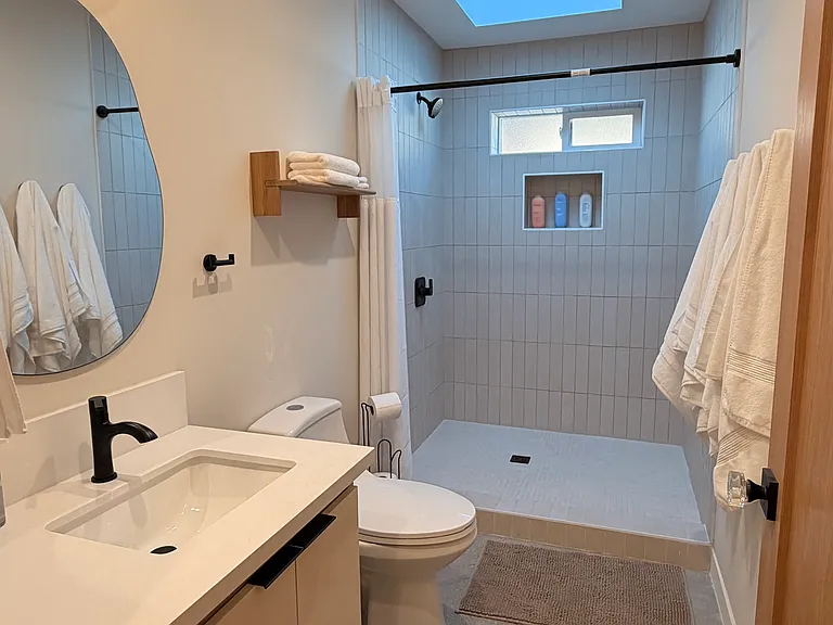 2247 Shoredale Ave — Photo 18
