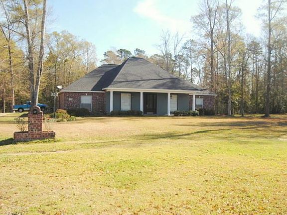 2nd image of 371 Lincoln Dr