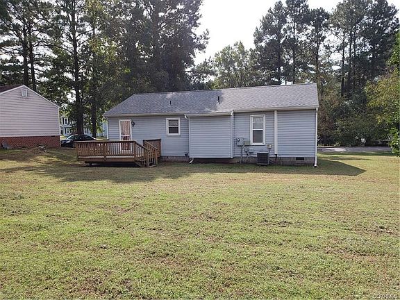4th image of 1406 Middleberry Dr