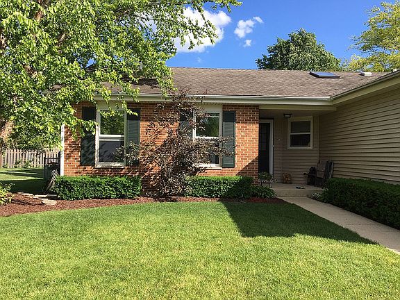 2nd image of 738 Brookdale Dr
