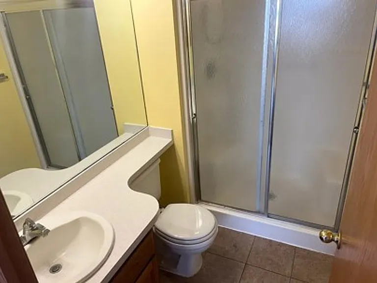 816 Mary Ct — Photo 16