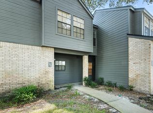 210 Oak St, Rockport, TX 78382