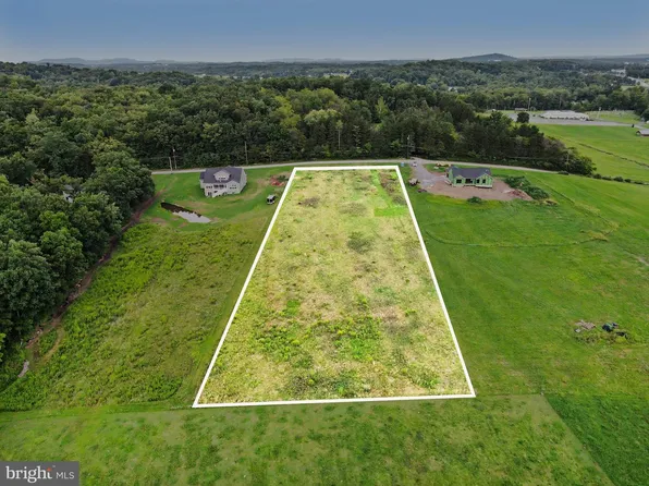 82 Rupp Rd, Gettysburg, PA 17325
