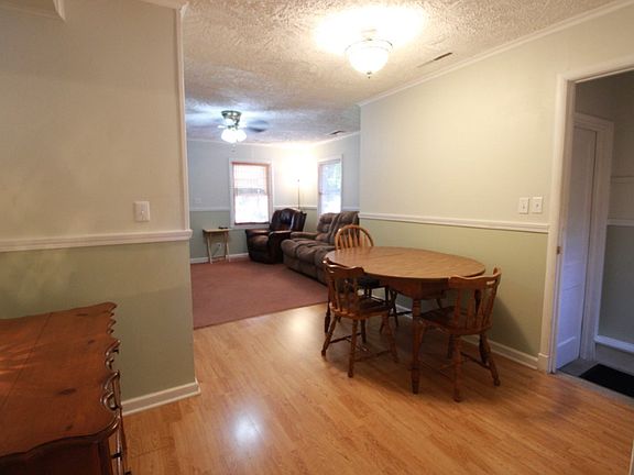 4th image of 1209 N Kuney St