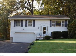 4063 Baymar Dr, Youngstown, OH 44511