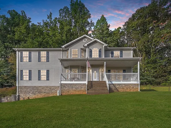 201 Lakeshore Rd, Bluff City, TN 37618