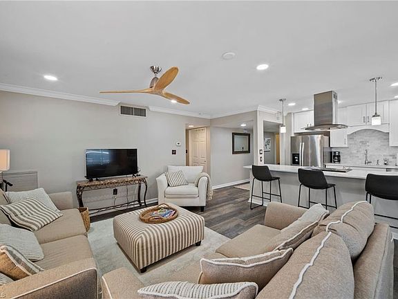 3rd image of 2350 W 1st ST #705