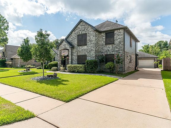2nd image of 11419 Jockey Club Ct