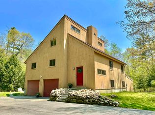 7 Brook Rd, Amherst, NH 03031
