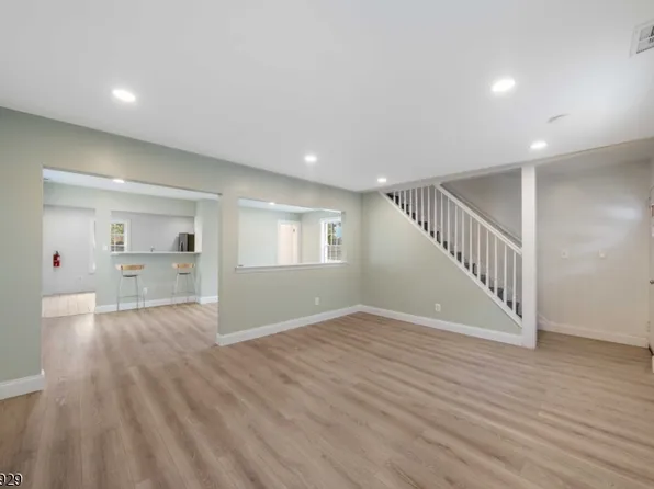 29 South St, Manville Boro, NJ 08835
