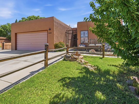 2nd image of 342 Sunset Farm Pl SW