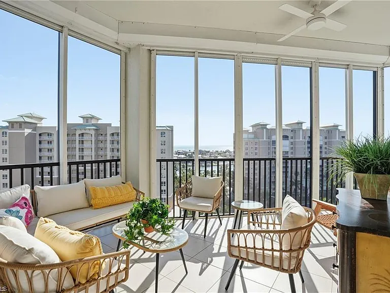 4183 Bay Beach Ln #3P1 — Photo 37