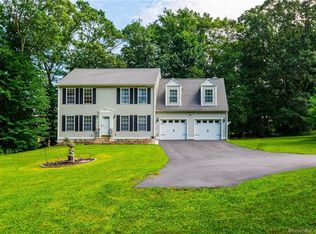 75 Alice Street Ext, Norwich, CT 06360