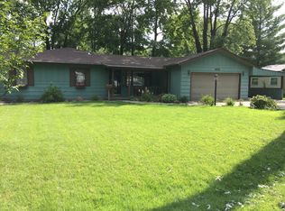 403 E 14th St, Robinson, IL 62454
