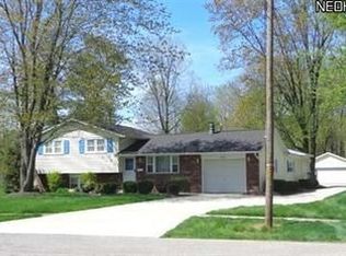 36490 Aurensen Rd, North Ridgeville, OH 44039
