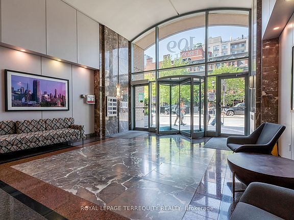4th image of 109 Front St E #513