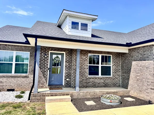 1715 Rapids Rd, Portland, TN 37148