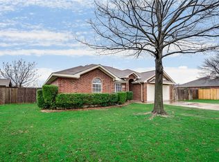 1601 S 3rd St, Midlothian, TX 76065
