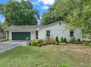 1166 Ledgewood Ln, Avon, IN