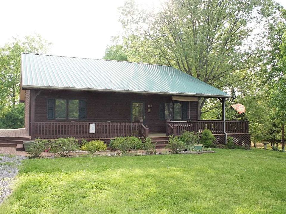 1st image of 1305 Liberty Ln