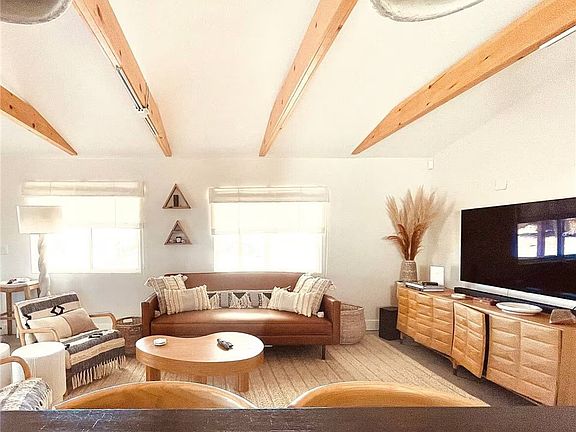 4th image of 83683 Amboy Rd