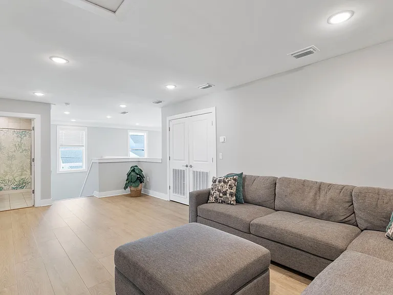 22801 Ann Miller Rd — Photo 12