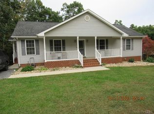 1360 Greenhouse Rd, Rustburg, VA 24588