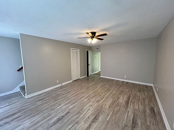 3rd image of 506 Windellwood Cir