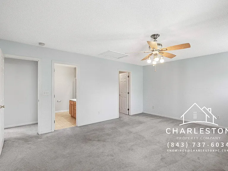 104 Wildberry Ln — Photo 13