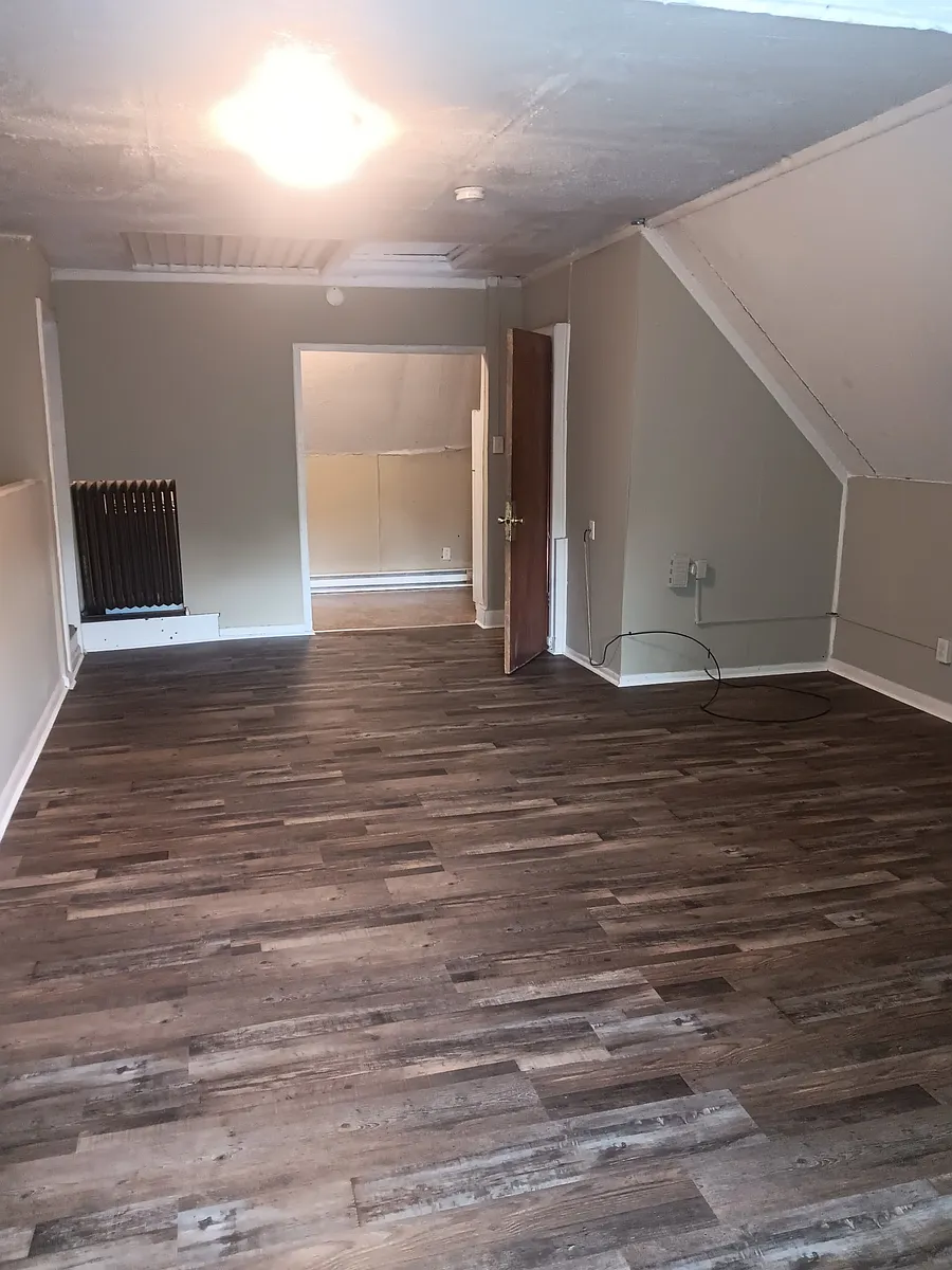 Building Photo - 1213 S 7th St #5