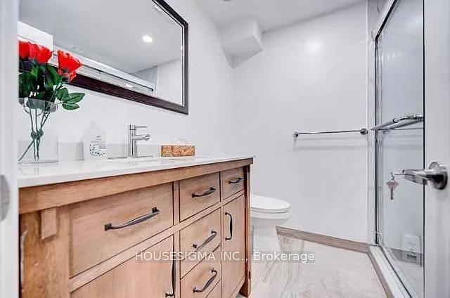 28 Earlton Rd #BASEMENT — Photo 4